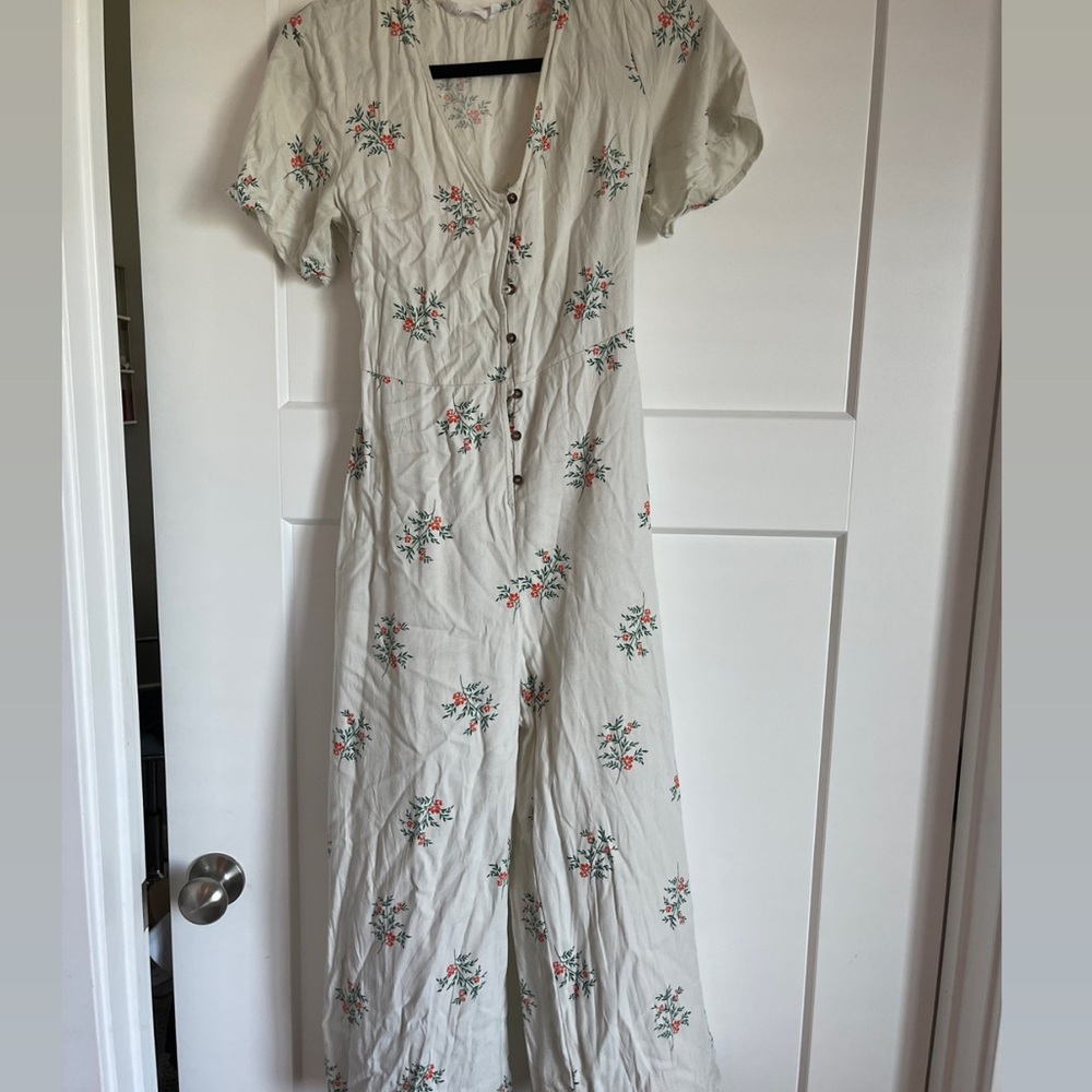 Short sleeved floral jumpsuit